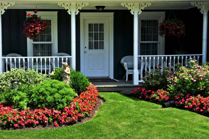 hanging-front-door-planters.jpg