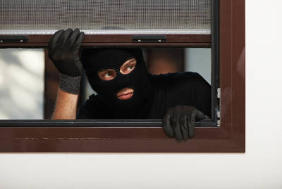 HomeWindowSecurityBurglar2.jpg