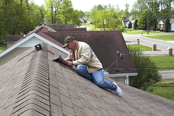 Roof-Repair-vs-Roof-Replacement.jpeg