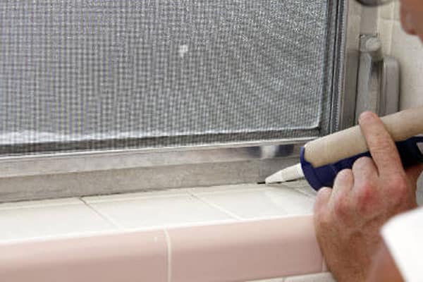 caulking-bathroom-window-4.jpg