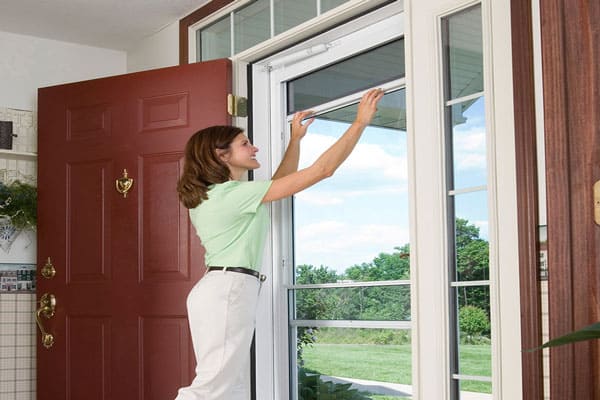 retractable-screen-door-1.jpg