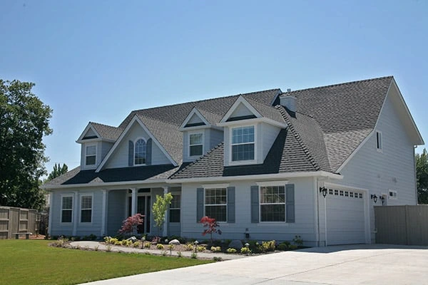 brand-new-roof-improves-curb-appeal1.webp